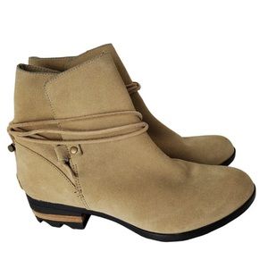 Sorel Farrah Short Suede Tan Ankle Boots Size 7